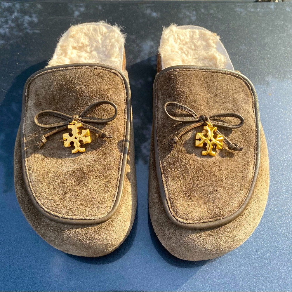 Tory Burch Women's Size 5 Tory Charm Green Suede Shearling Mule Slip On Shoes
